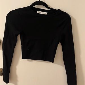 Zara cropped black sweater